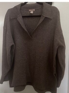 H&M Women's Brown Large Fine Knit Collared Sweater